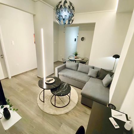 Central Grey Quiet Apartment Солун Екстериор снимка